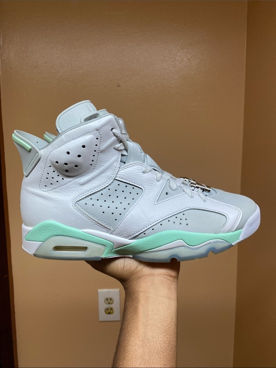 Jordan Other - 2022 Air Jordan 6 Retro Mint Foam Size 11 Women’s Size 9.5 Men’s DQ4914-103